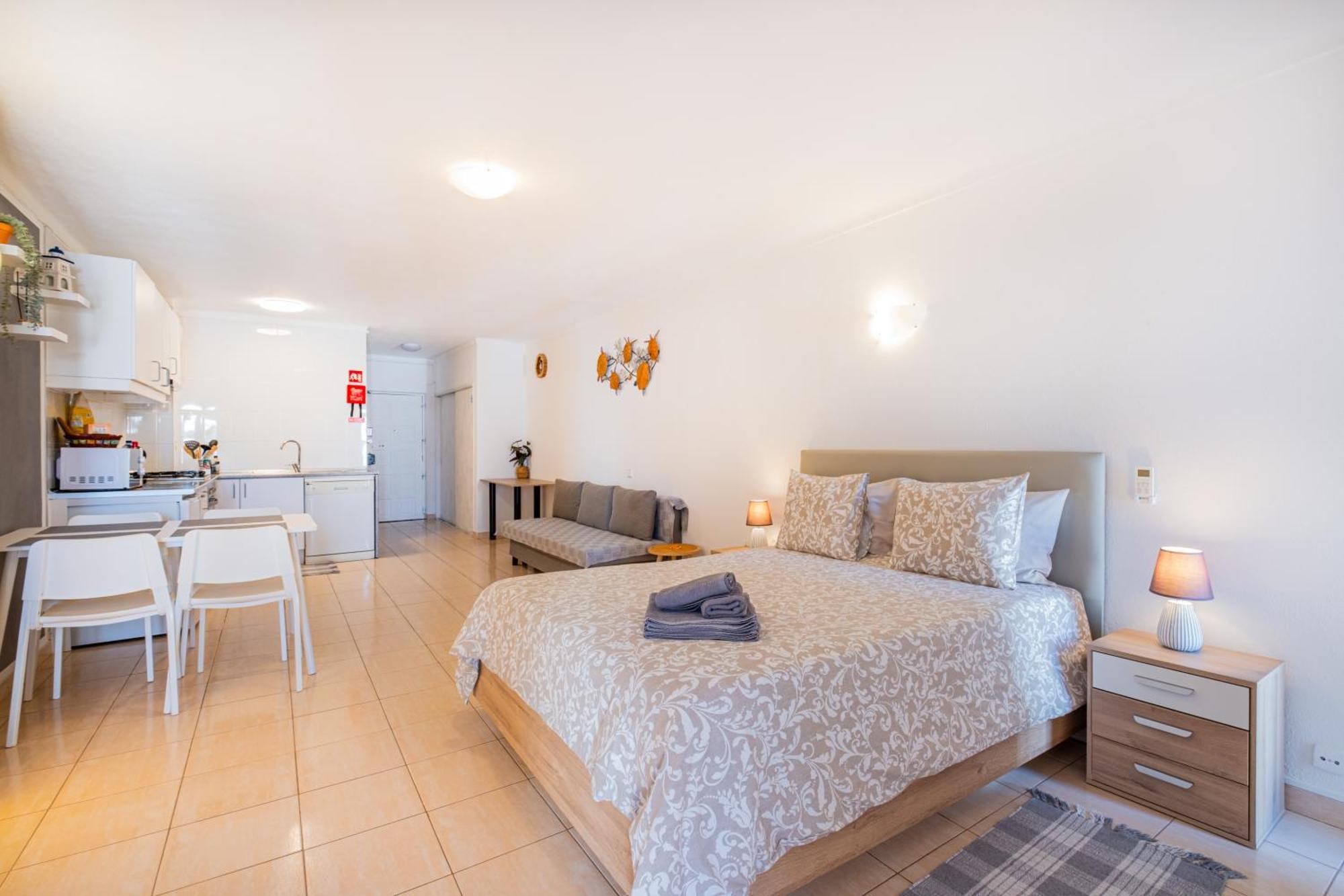 Beach Studio In Albufeira'S Old Town Esterno foto